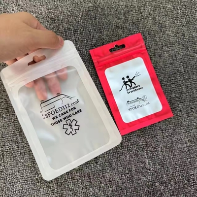 100 قطعه Mylar ضد بوی کیسه های بازپوشیدنی با پنجره شفاف زیپ قفل بسته بندی جواهرات کیسه پلاستیکی شفاف